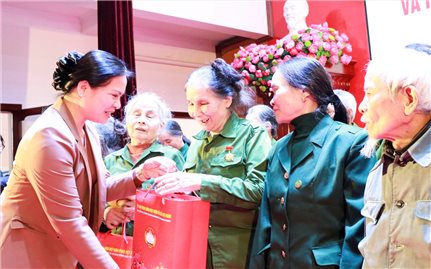 Tổng Thư ký Ủy ban Trung ương MTTQ Việt Nam thăm, chúc Tết tại Lào Cai