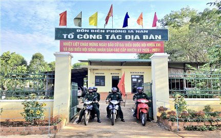 “Tiếng loa Biên phòng” tuyên truyền bầu cử nơi biên giới Gia Lai