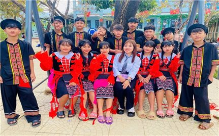 Khát vọng nâng bước học sinh vùng cao của hai cô giáo người Xơ Đăng