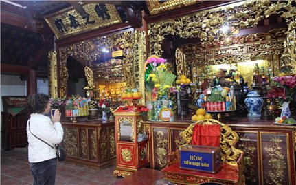 Tăng cường quản lý công khai, minh bạch, đúng quy định đối với tiền công đức