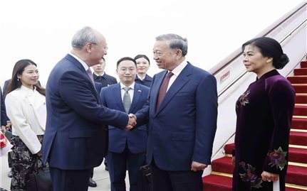 Tổng Bí thư, Chủ tịch nước Tô Lâm và phu nhân bắt đầu chuyến thăm cấp Nhà nước đến Trung Quốc