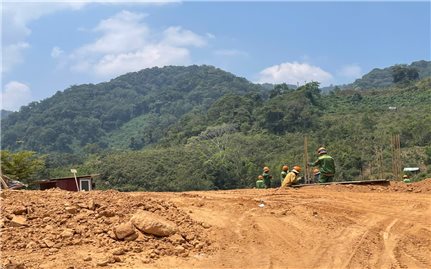 Đà Nẵng thành lập 3 tổ công tác nhằm đẩy nhanh tiến độ các dự án trường nội trú biên giới