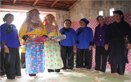 Giữ hồn quê nơi cao nguyên đất đỏ