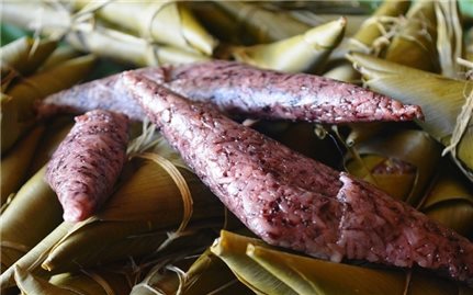 Bánh Aquat - biểu tượng văn hóa ẩm thực của đồng bào Pa Kô