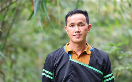 Người có uy tín Sổng A Dũng 