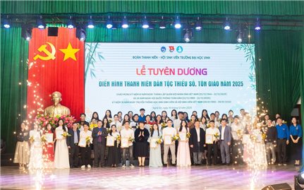 Lần đầu tiên tổ chức Liên hoan sinh viên DTTS tỉnh Nghệ An