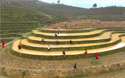 [PHOTO] Lần đầu tiên cuộc thi 