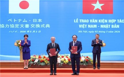Việt Nam, Nhật Bản trao nhiều văn kiện hợp tác quan trọng