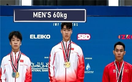 Vận động viên người dân tộc Cơ Ho lập “Hat-trick” huy chương tại giải cử tạ trẻ thế giới 2026