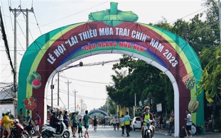 Tưng bừng Lễ hội Lái Thiêu mùa trái chín năm 2023