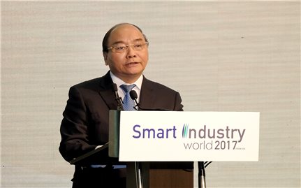 Thủ tướng phát biểu tại Hội thảo - Triển lãm quốc tế về Phát triển công nghiệp thông minh
