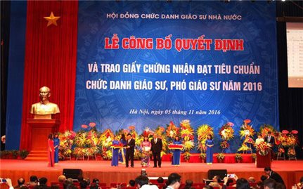 Nhận định bất ngờ về kết quả rà soát chức danh GS, PGS trước giờ chốt