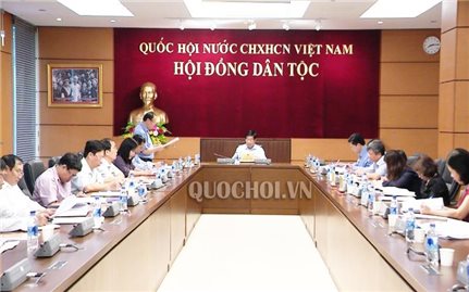 Chính sách, pháp luật về hỗ trợ phát triển giáo dục vùng DTTS và miền núi giai đoạn 2010-2017: Cần thay đổi cách tiếp cận