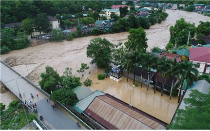 Miền Tây Nghệ An: mưa lũ làm 4 người chết và mất tích