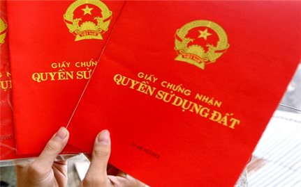 Giao đất dễ, nhận đất khó