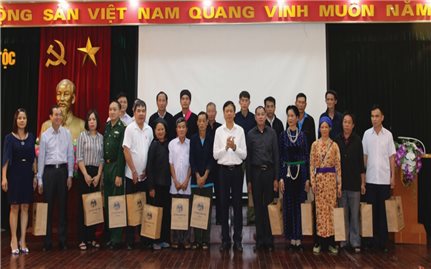 Ủy ban Dân tộc: Gặp mặt Đoàn đại biểu Người có uy tín tỉnh Hà Giang và cán bộ cơ sở các xã tỉnh Điện Biên
