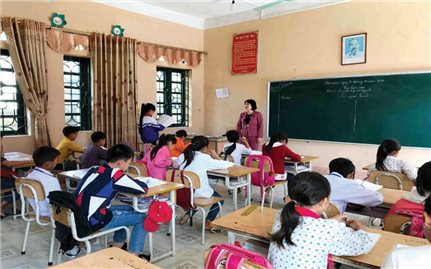 Ngành giáo dục Tân Uyên (Lai Châu): Vượt tiến độ sát nhập trường học trước 10 năm