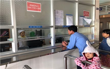 Từ hôm nay, tăng giá dịch vụ y tế với người không có thẻ BHYT