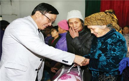 Mang xuân yêu thương về với hộ nghèo