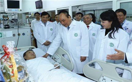 Thủ tướng Nguyễn Xuân Phúc: Sự hy sinh của thầy thuốc đem lại nụ cười cho người bệnh