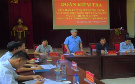 Kiểm tra thực hiện Nghị quyết số 24-NQ/TW và Chỉ thị 45-CT/TW tại huyện Tương Dương, tỉnh Nghệ An