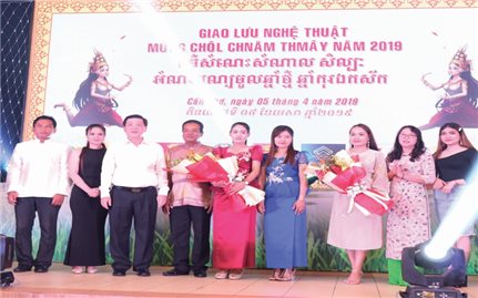 Họp mặt mừng Tết Chôl Chnăm Thmây năm 2019: Siết chặt bàn tay đoàn kết