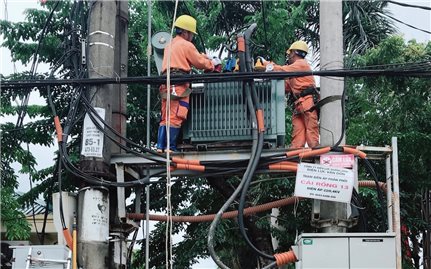 EVNNPC: Nỗ lực khắc phục hậu quả cơn bão số 2
