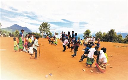Thanh niên tình nguyện hè vì cộng đồng: “Đi dân nhớ-ở dân thương-làm dân tin”