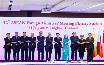 AMM 52: Ra Tuyên bố chung bày tỏ quan ngại về tình hình Biển Đông