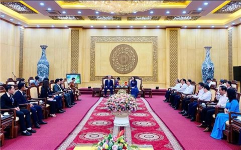 Tỉnh Ninh Bình và Thủ đô Vientiane mở hướng hợp tác về du lịch