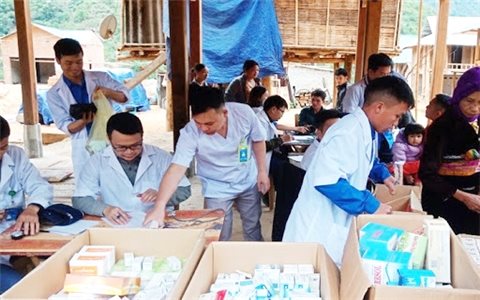 Bộ Y tế đề nghị các bệnh viện đầu ngành sẵn sàng hỗ trợ y tế vùng bị ảnh hưởng bão Noru