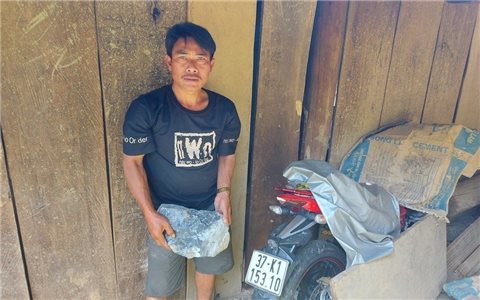 Kỳ Sơn (Nghệ An): Nhà hư, người bị thương do… nổ mìn khai thác đá