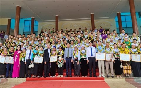 Thanh Hóa: Biểu dương Người có uy tín tiêu biểu trong đồng bào DTTS năm 2023