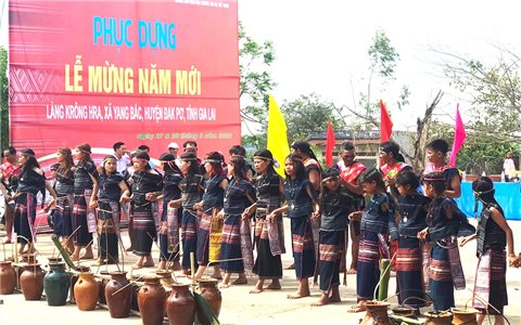 Gia Lai: Phục dựng Lễ Mừng năm mới của đồng bào Ba Na ở Đak Pơ