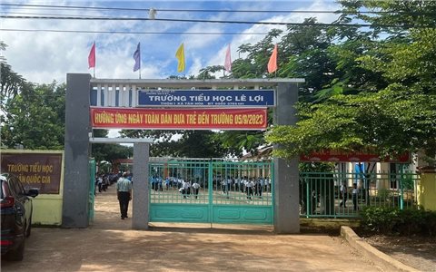 Huyện Buôn Đôn, tỉnh Đắk Lắk phản hồi về việc ra quyết định chuyển công tác, trường “trắng” giáo viên Tiếng Anh