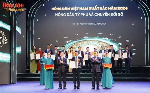 Tôn vinh Nông dân Việt Nam xuất sắc, HTX tiêu biểu