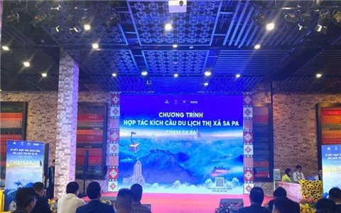 Chương trình kích cầu du lịch "Chạm Sa Pa - Chạm những tầng mây năm 2024"