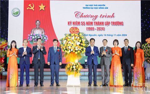 Bộ trưởng, Chủ nhiệm Uỷ ban Dân tộc Hầu A Lềnh dự Lễ kỷ niệm 55 năm Ngày thành lập Trường Đại học Nông Lâm (Đại học Thái Nguyên)