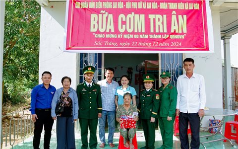 Bữa cơm ấm tình đạo lý tri ân ở vùng biên giới biển Vĩnh Châu