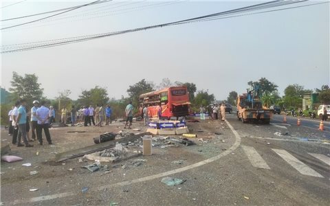 Gia Lai: Khởi tố vụ tai nạn giao thông giữa 2 xe khách