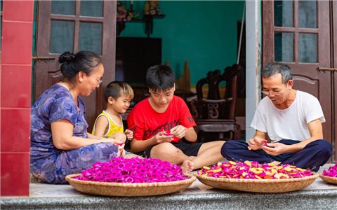 Trống bỏi - Món đồ chơi Trung thu đang đi vào quá vãng...