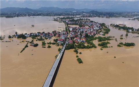 Cử tri và Nhân dân lo lắng về diễn biến bất thường của thời tiết, thiên tai