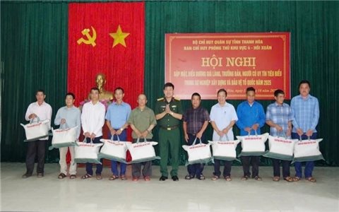 Già làng nói dân bản nghe, Già làng làm dân bản theo