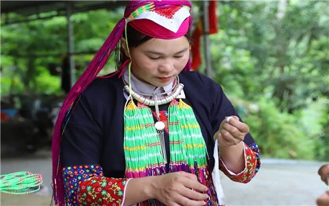 Nữ Bí thư "thắp lửa" bản sắc Dao Thanh Y ở Bình Liêu