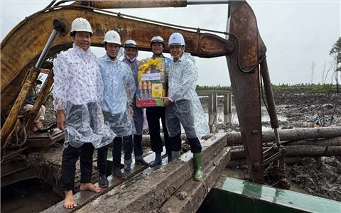 Đảm bảo cung cấp điện miền Nam: EVNSPC quyết liệt trong công tác đầu tư xây dựng