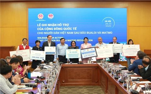 Quốc tế hỗ trợ người dân Việt Nam 9,7 triệu USD để khắc phục hậu quả sau bão Bualoi, Matmo