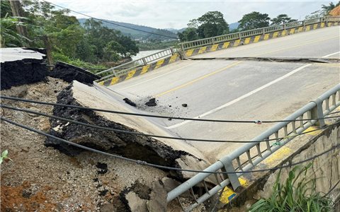 Cầu sập trong đêm, giao thông huyết mạch Tuyên Quang tê liệt