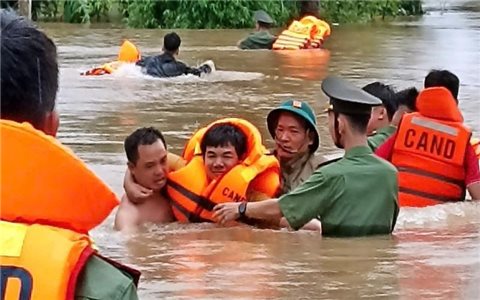 Bắc Bộ mưa to diện rộng, nhiều nơi vượt 300 mm trong 24 giờ
