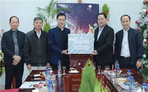 Phân cấp quản lý trong lĩnh vực tín ngưỡng, tôn giáo trên địa bàn tỉnh Lào Cai