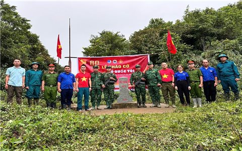 Nghệ An lòng dân yên, biên giới vững